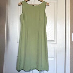 Tommy Bahama Shift Dress Women Size 4 100% Silk Light Sage Green Sleeveless VTG